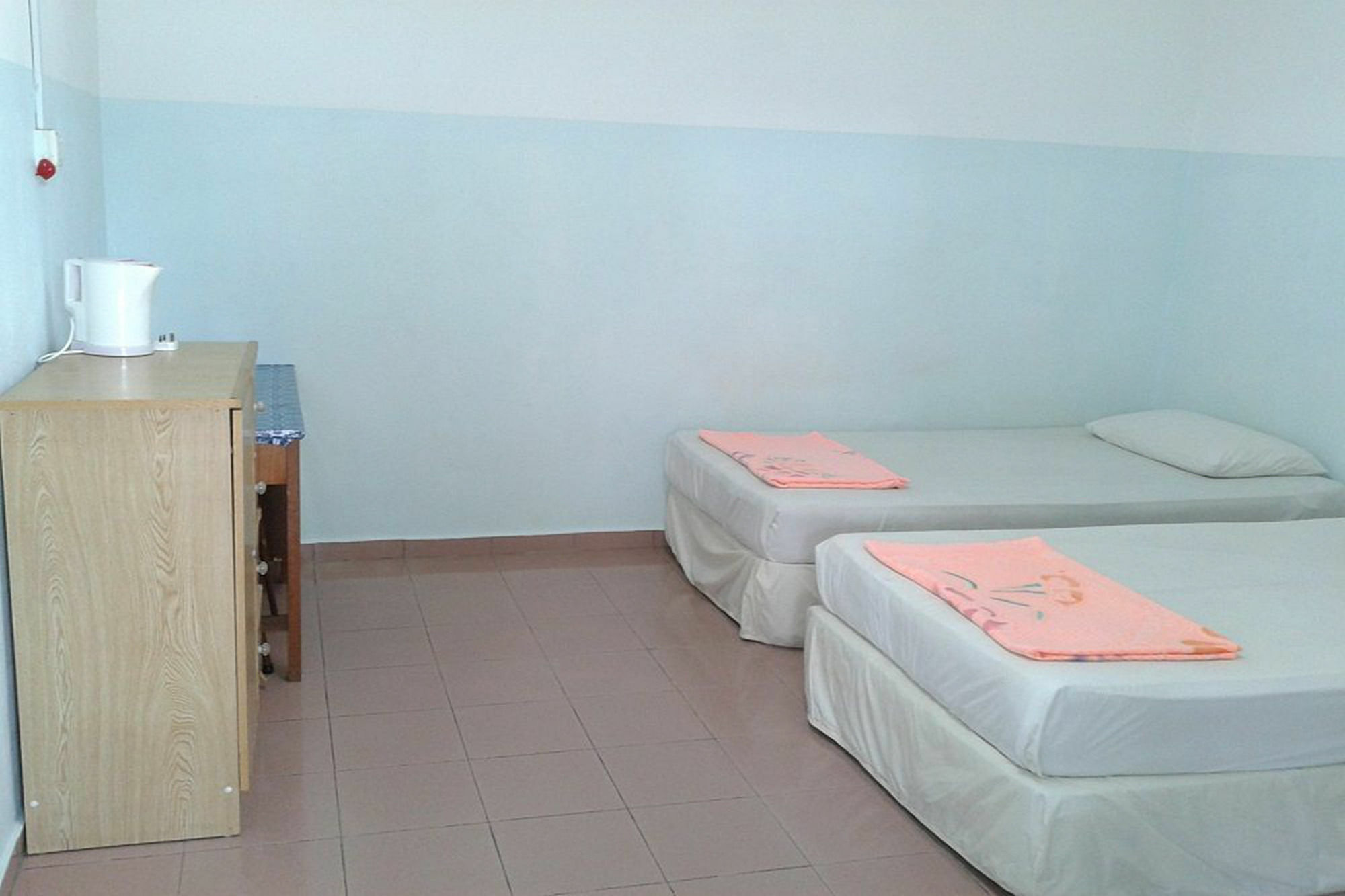 ET Budget Guest House Batu Feringgi Exterior foto
